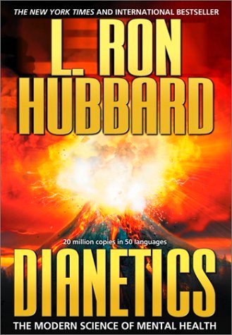 O livro Dianetics com um vulcão na capa